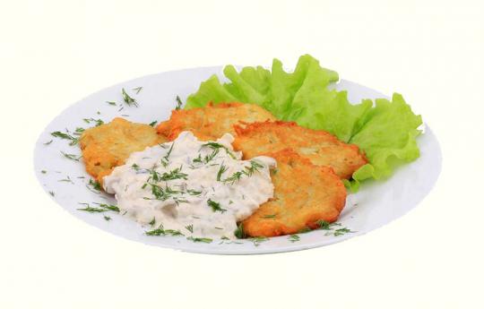 Драники с грибным соусом